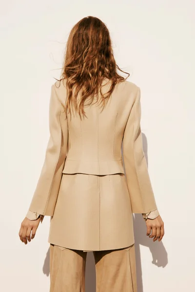 Look 3